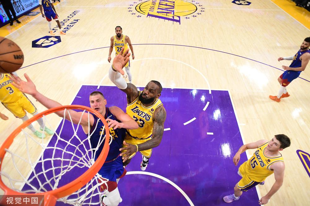 的指挥官 的指挥官