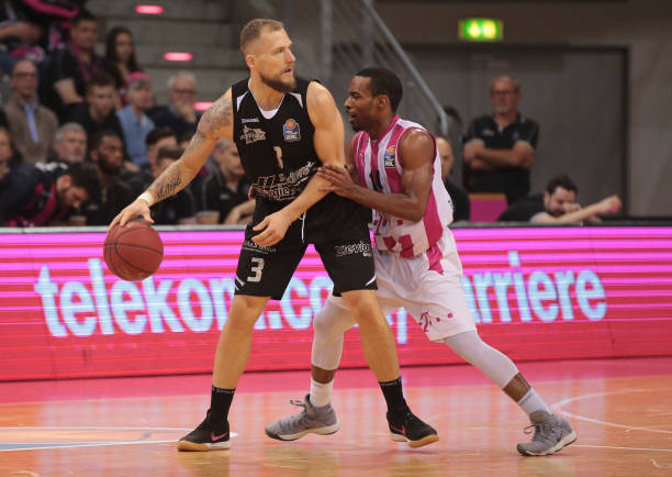 BA近二十 BA近二十