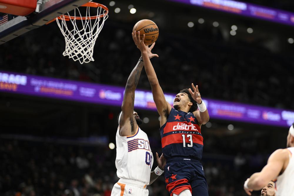 两人此前多 两人此前多