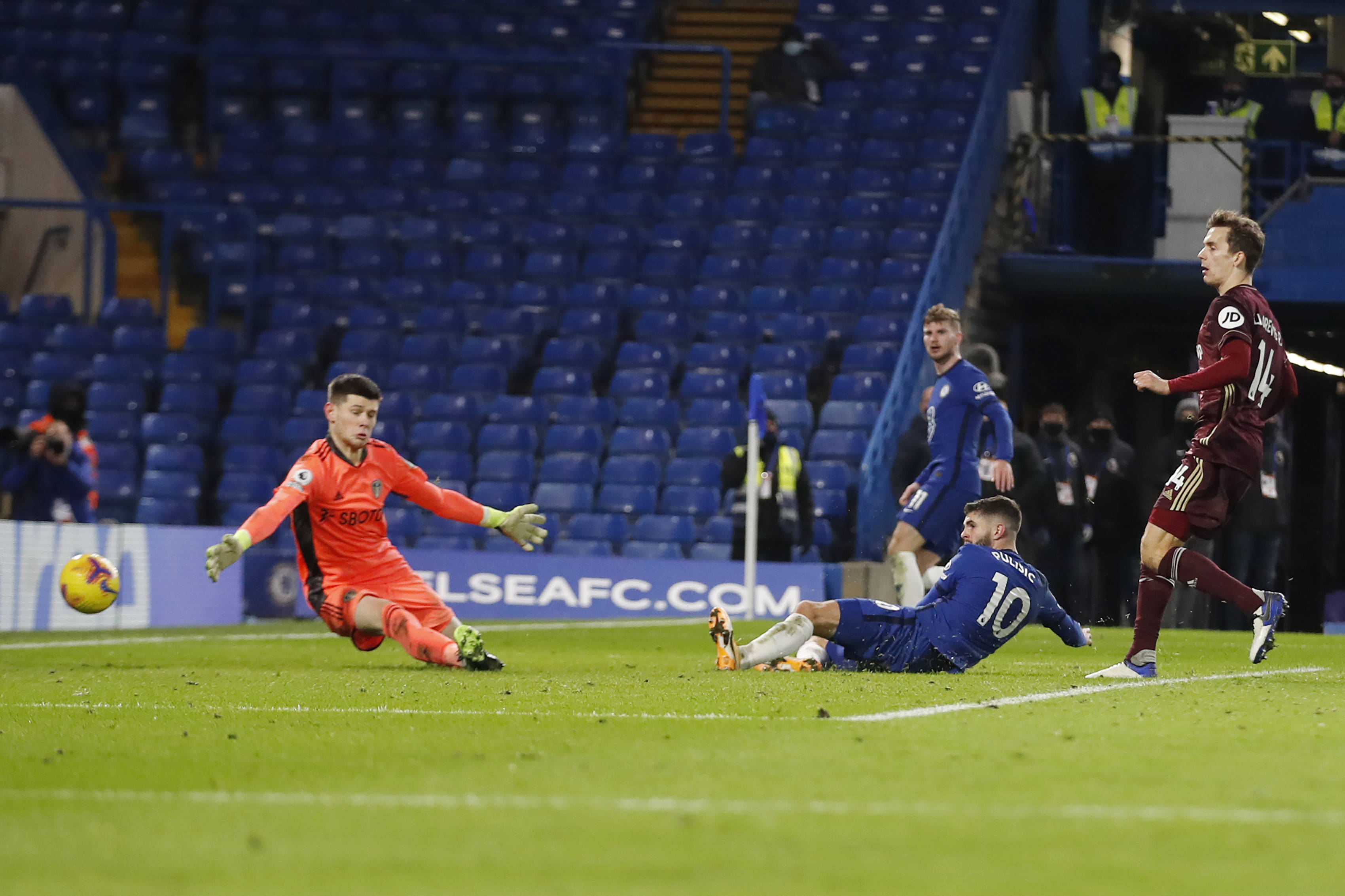 赛的焦点人 赛的焦点人