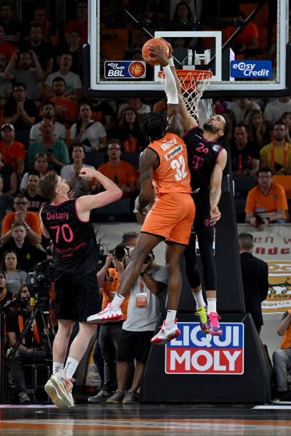 注和评判 注和评判