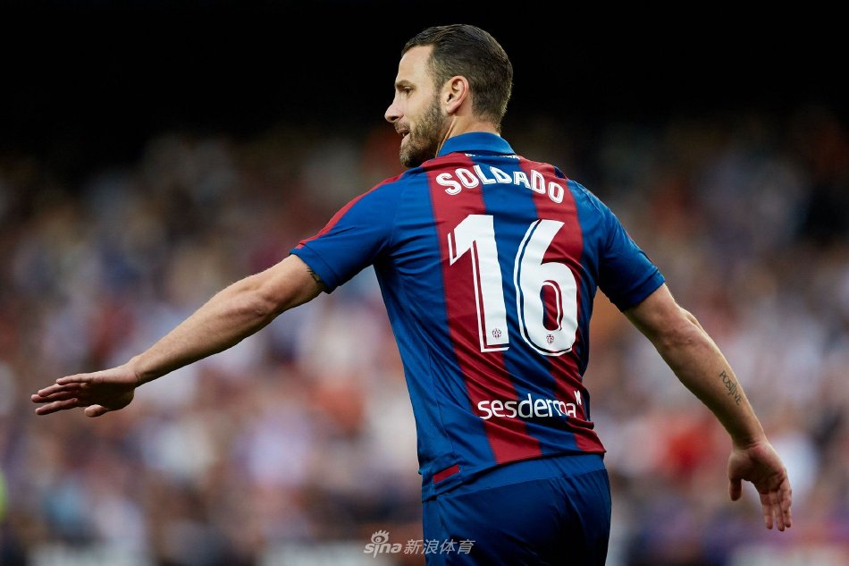 专注于比赛 专注于比赛