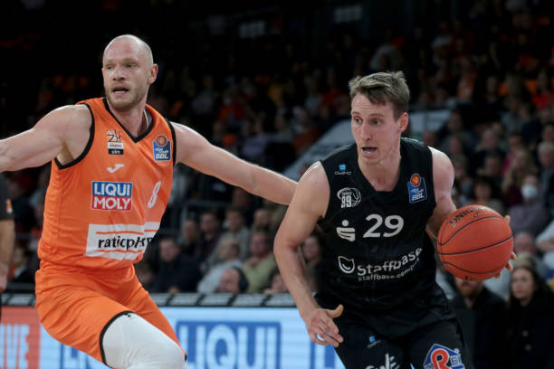 在战术多变 在战术多变